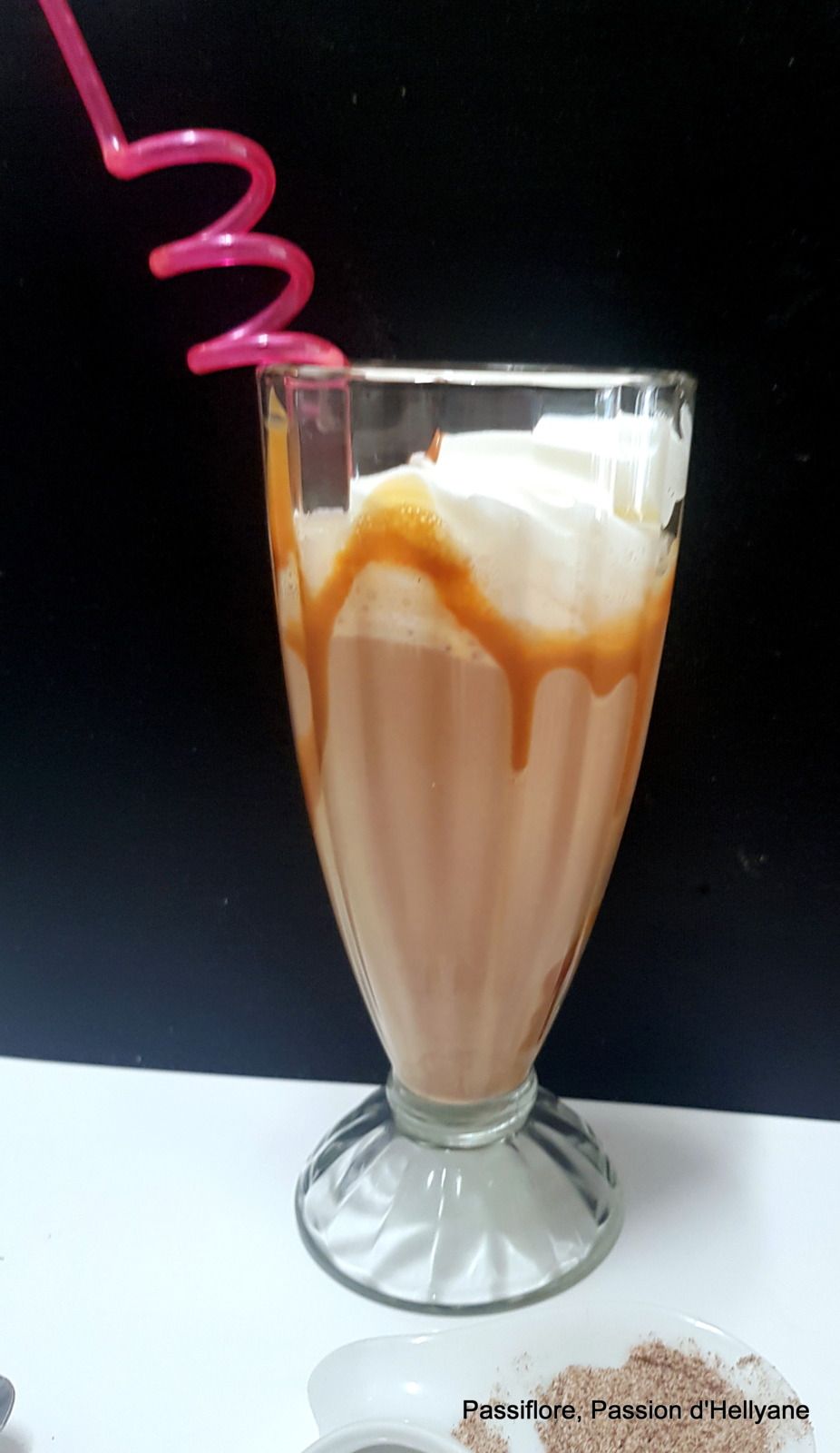 REICHI CAFÉ GLACÉ