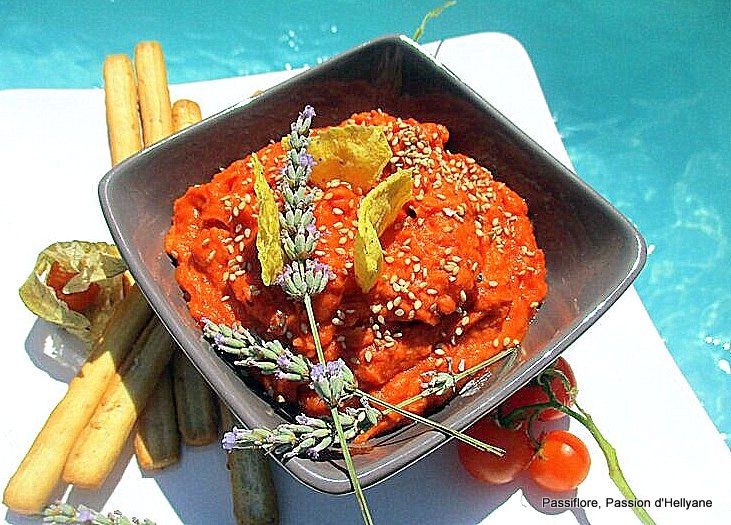 Tartinade épicée au chorizo, poivrons grillés haricots blancs et rouges