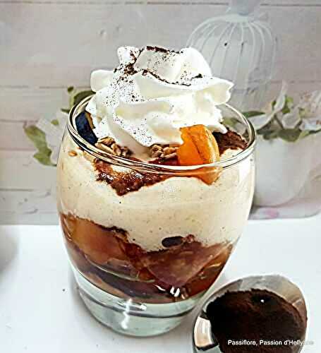 Verrines aux fruits de saison miel et poudre de chaga