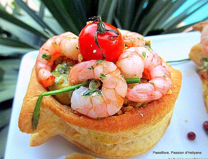 Bouchée feuilletée 'forme poisson"  aux crevettes persillées