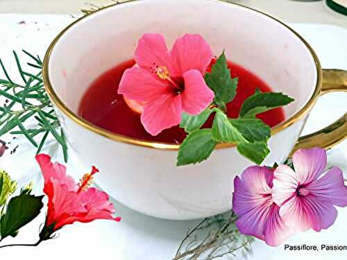 Infusion chaude fleurs d'hibiscus / romarin / thym / citron
