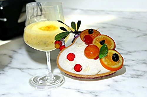  TARTE COEUR  - BLANC MANGER COCO - FRUITS CONFITS