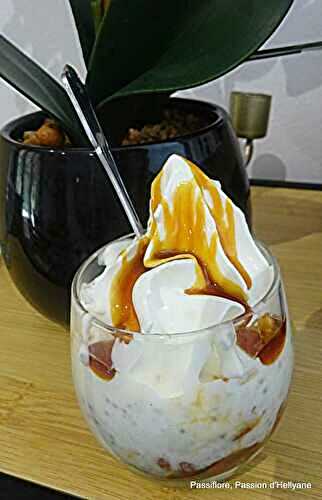 Pudding de chia, baies de goji, miel