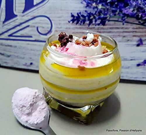 DESSERT  - mousse pistache acérola