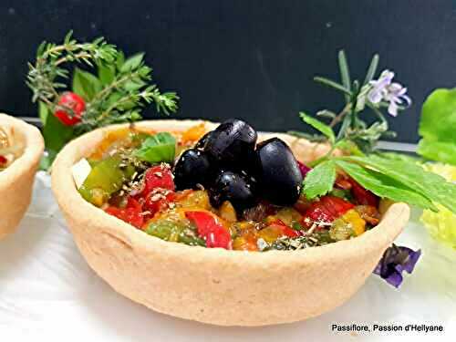 Quiche feuilletée - poivrons / fromage raclette  / oignons confits