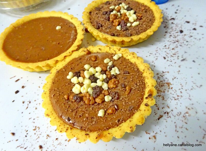 Tartelettes sablées garnies de chocolat 