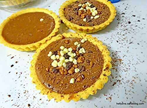 Tartelettes sablées garnies de chocolat 