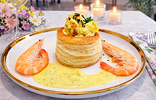 Bouchée VOL AU VENT au Colombo de crevettes roses au lait de coco / riz/spiruline