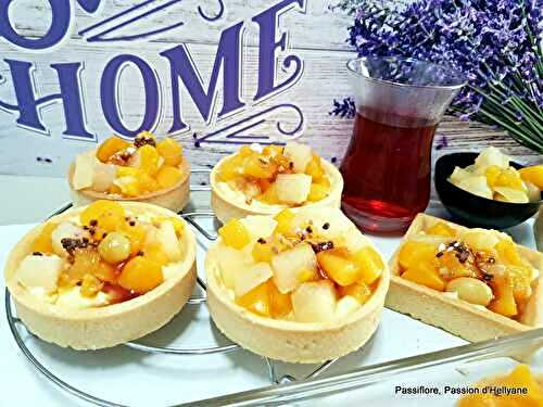 Trendy à la crème pâtissière et cocktail de fruits