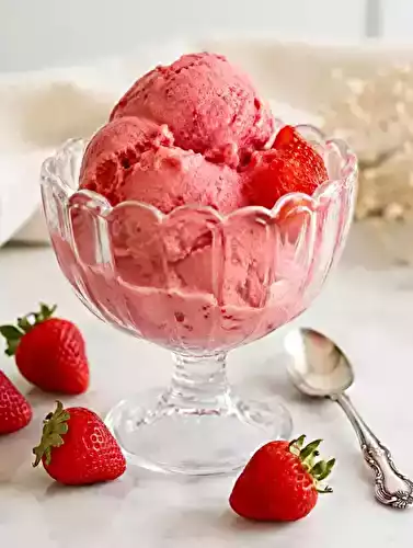 Glace express fraises & collagène sans sorbetière