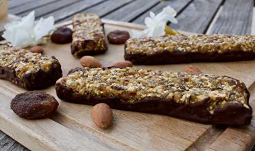 Barres de céréales crues abricots amandes et chocolat IG bas