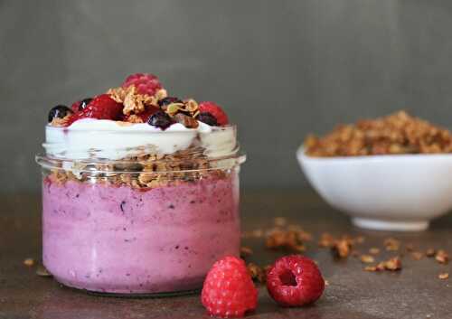 Verrine de ricotta aux fruits rouges et granola