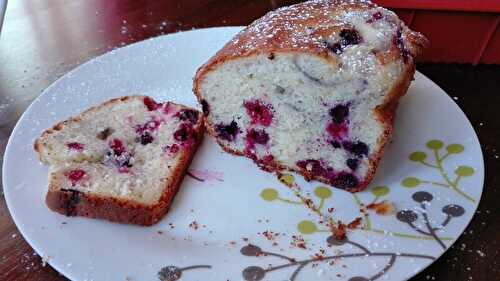 Un classique: le gâteau au yaourt, sans gluten et sans produits laitiers