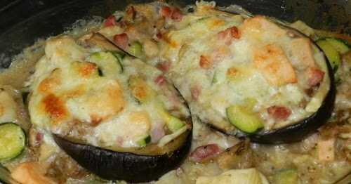 Aubergines farcies au saumon-colin-lardons et courgette