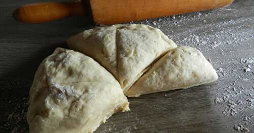 Fabrication de la pâte pour Gözlem
