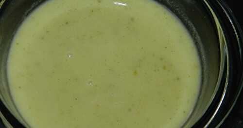 Gaspacho de courgettes aux fines herbes