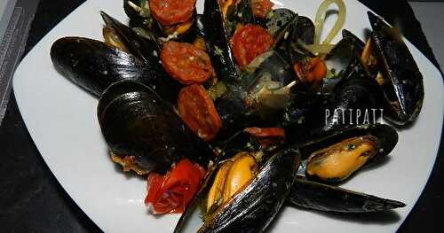 Moules aux tomates et chorizo