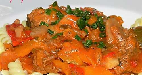 Pâte - spirelli sauce goulash