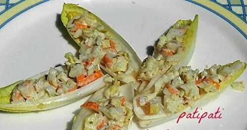 Petites feuilles d'endives fourrées aux crabes