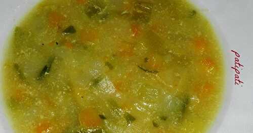 Potage aux poireaux-courgettes jaunes-carottes jaunes-haricots beurre-potiron-navet