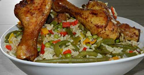 Riz brun et ses légumes aux pilons de poulet épicés