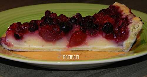 Tarte à la crème pâtissière et aux fruits des bois