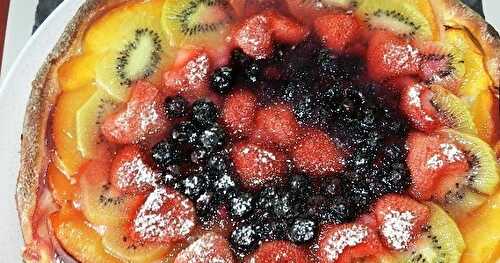 Tarte aux nectarine-kiwi-fraises et myrtille