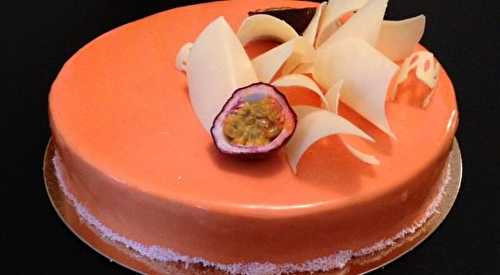 Bavarois chocolat blanc passion fruité et gourmand - Patisserie.news