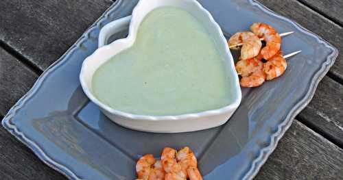 Potage froid à l’avocat et crevettes