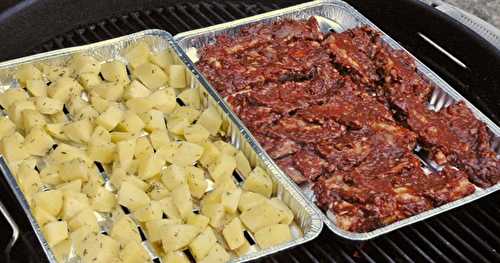 Travers de porc et pommes de terre au BBQ