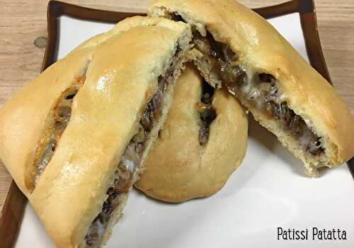 Fougasses oignons nouveaux et tapenade