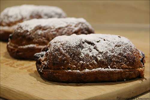 Des Pains au Chocolat et Amande