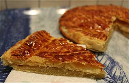 Une Galette des Rois à la crème d'amande