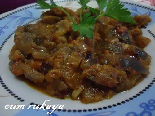 Aubergines à la sauce tomate