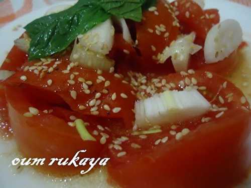 Salade de tomates aux grains de sésame de Nadjet