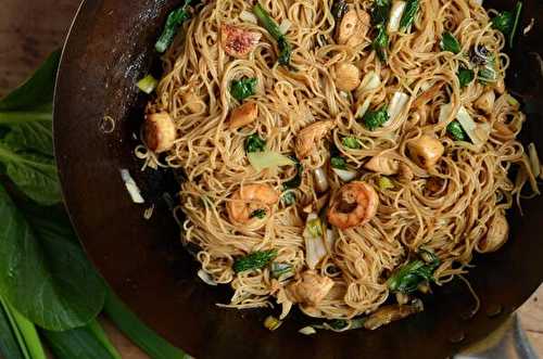 Bihun goreng - Vermicelles de riz sautées à l'indonésienne