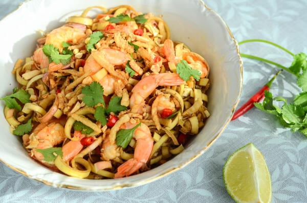 Yam hua plee - Salade thaï de fleur de bananier, aux crevette et au porc