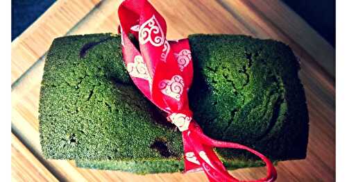 Financiers au thé vert matcha et aux framboises