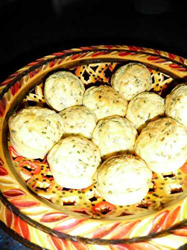 BOUCHEES AUX HERBES