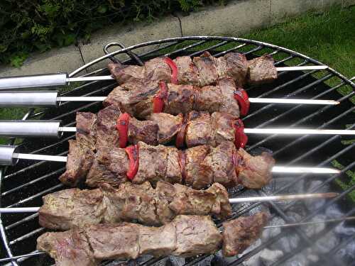 BROCHETTES DE BOEUF MARINEES