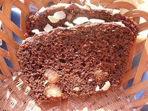 CAKE CHOCOLAT - NOIX DE MACADAMIA