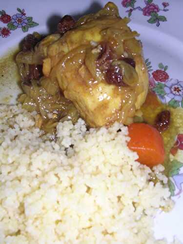 COUSCOUS AUX OIGNONS CARAMELISES