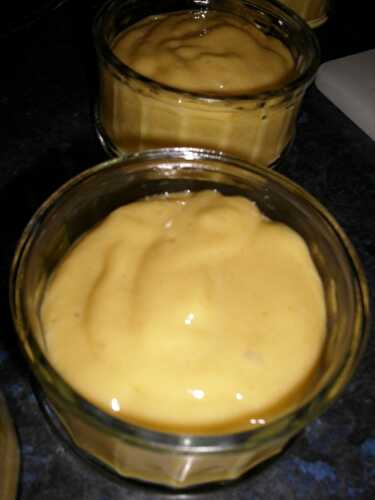 CREME DE MANGUE