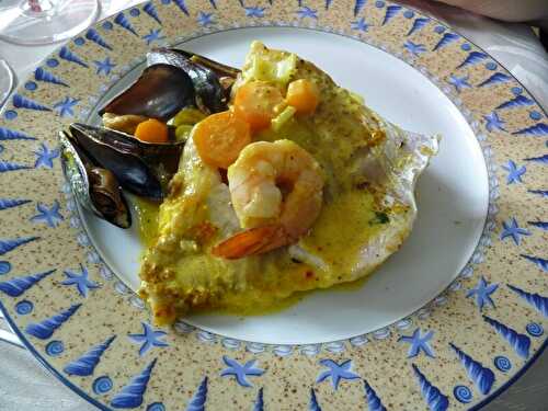 DAURADE ET MOULES AU CURRY SAFRANE