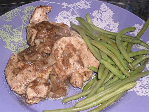 EMINCE DE POULET A LA CREME DOLIVE