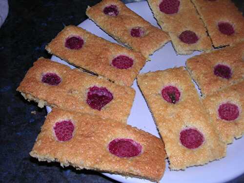 FINANCIERS A LA FRAMBOISE