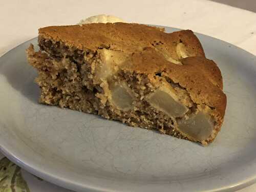 GATEAU AUX POIRES CIDRE ET PRALIN