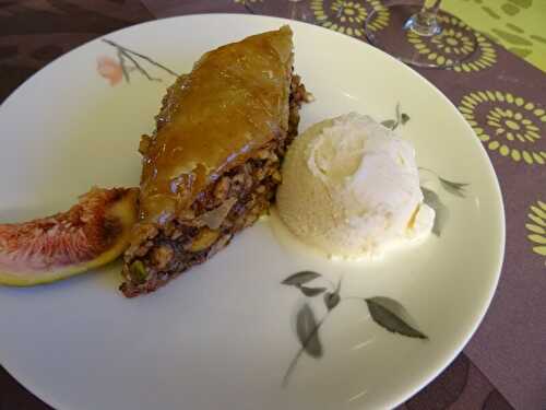 GLACE AU MIEL ET A LA CANNELLE