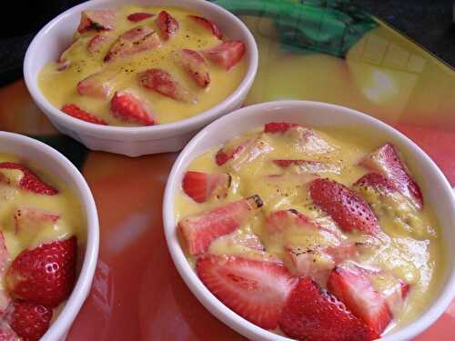 GRATIN DE FRAISES A LA VIOLETTE