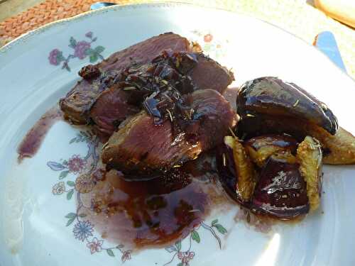 MAGRET DE CANARD ET FIGUES ROTIES